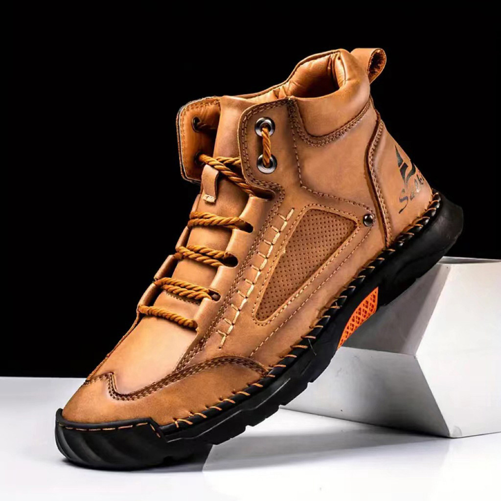 Men's Large Size Handmade Vintage Boots, Fashionable Lace-Up High-Top Casual Shoes, Spring and Autum