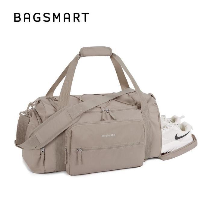 Bagsmart 4-In-1 Tas Gym, Tas Duffle Ringan TSA untuk Perjalanan dengan Kompartemen Sepatu & Kantong 