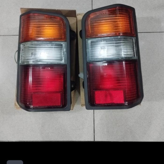 Lampu stop belakang MITSUBISHI L300 ,T120SS MINIBUS quality