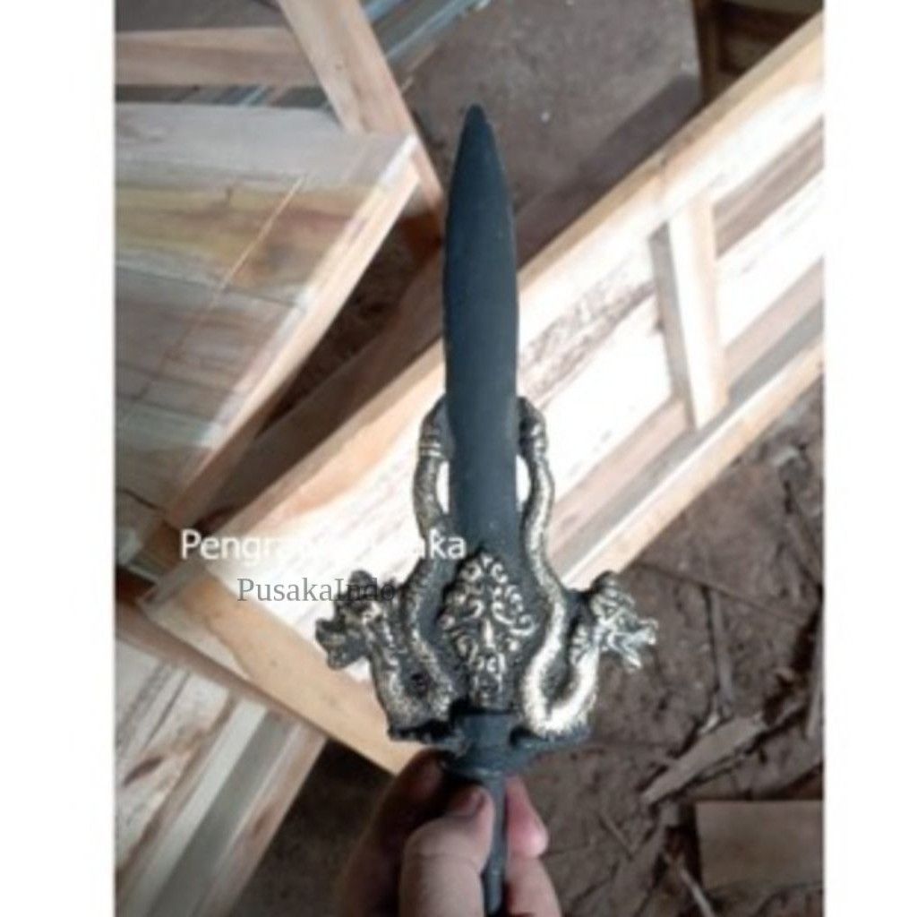 keris tombuk naga termurah dari Wesi aji sepuhan emas termurah sepuh majapahit