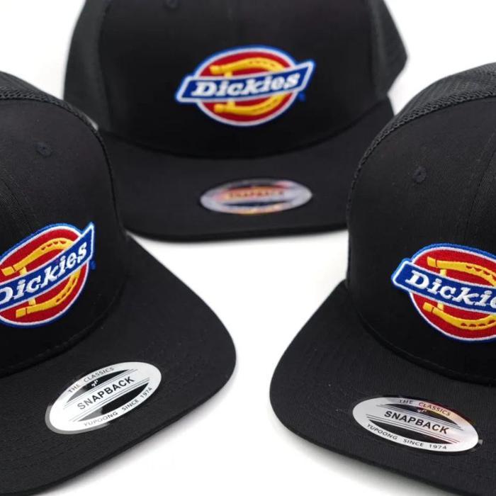 topi snapback dickies original import/ dickies cap - Hitam Trucker