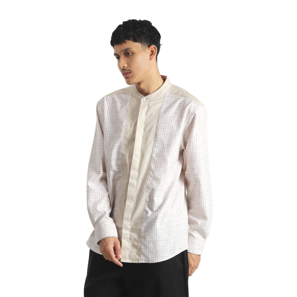 Cosmic Kemeja Koko DAGGER CREAM