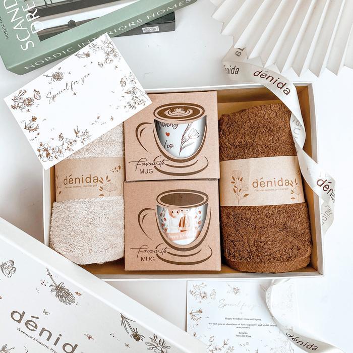 GIFTEMPIRE HAMPERS PERNIKAHAN / KADO MUG COUPLE /KADO PERNIKAHAN/ HAMPERS WEDDING - Handuk + Mug, Mu
