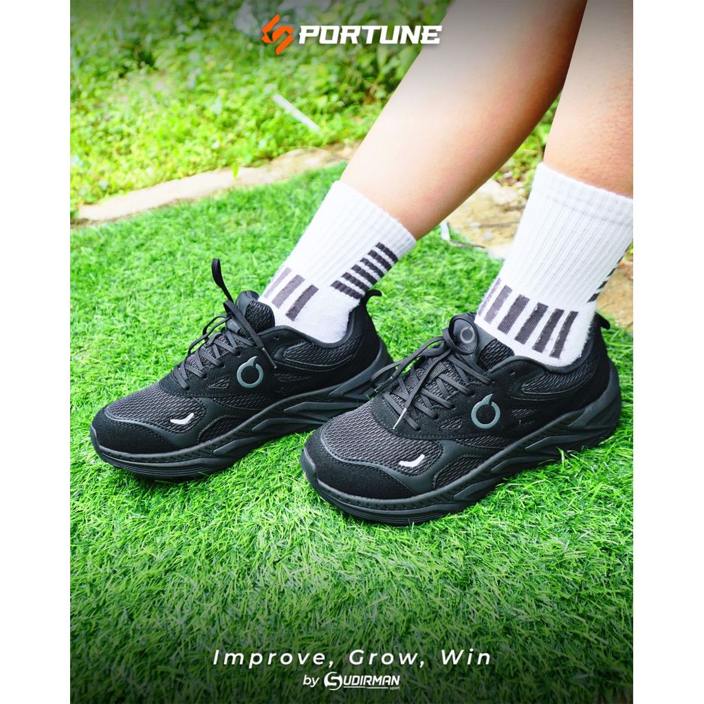 Ortuseight Sepatu Running Cardiff Black
