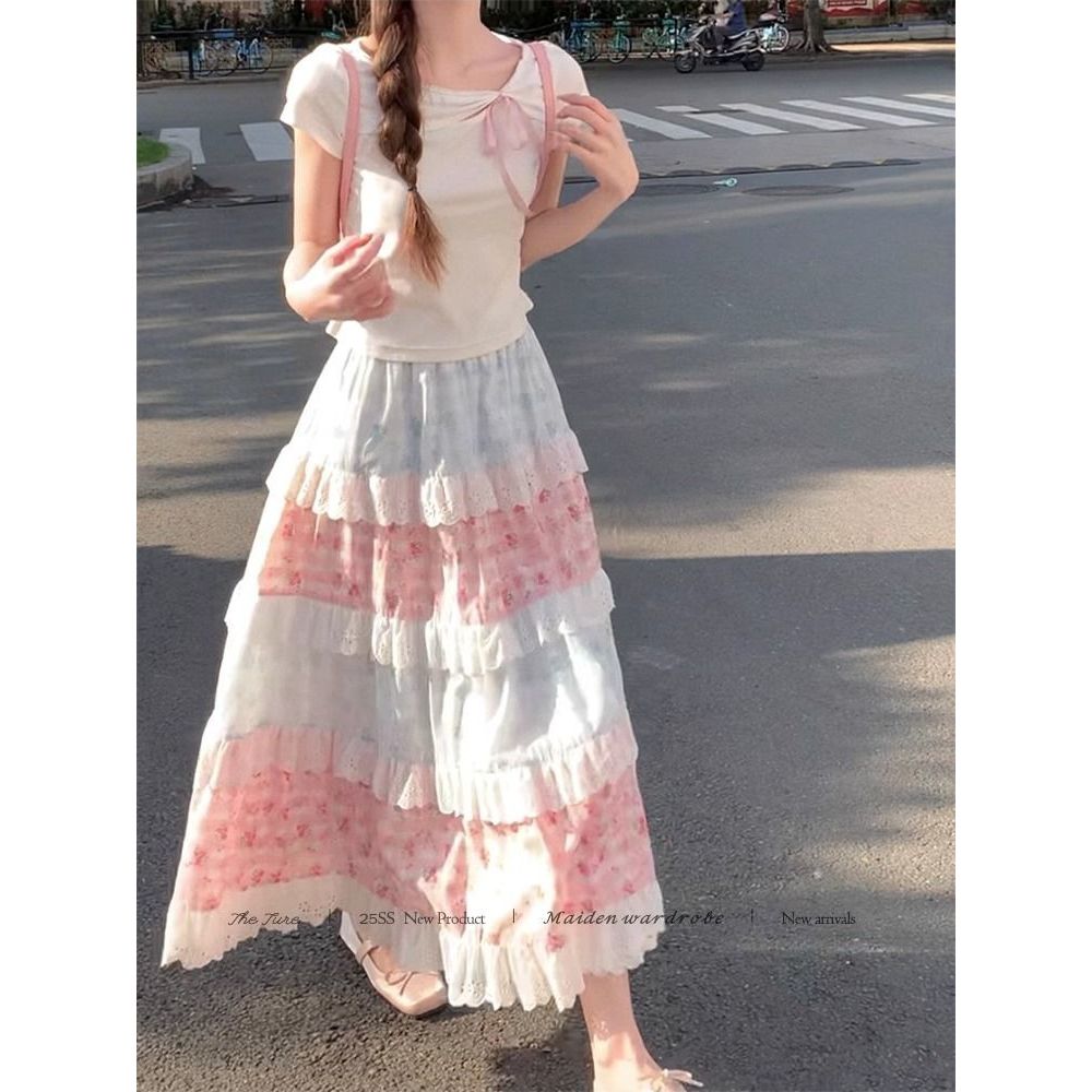 Rok Korea modern bermotif bunga