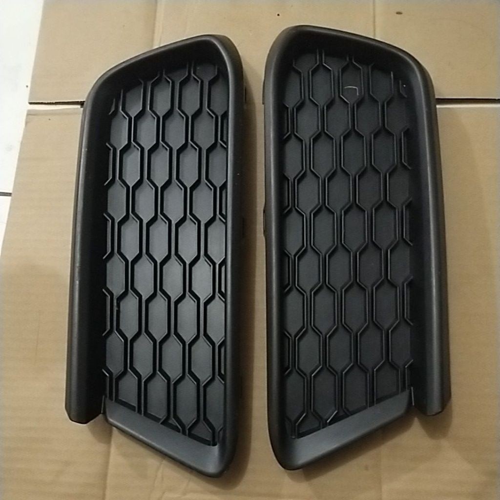 cover foglamp mobil Mobilio S tahun 2014-2023 barang 100% original