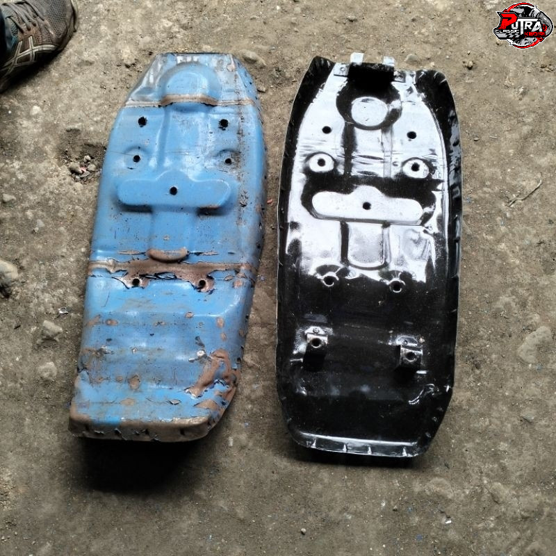 PLAT DASARAN DUDUKAN JOK MOTOR SUZUKI A100 ECONOS