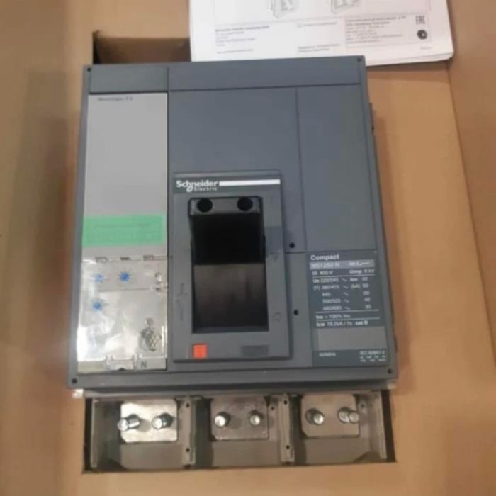 MCCB Schneider NS1250N 3P 1250A 50kA 500-1250A (manual operated)