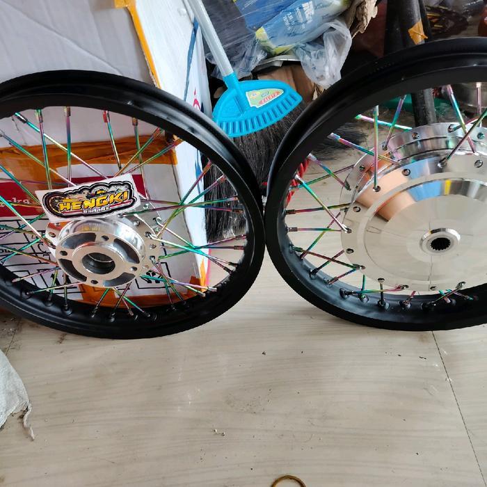 velg Mio sporty, Mio smile, Mio soul lama ring 14 uk140-160 - hitam jari pelangi, Mio smile