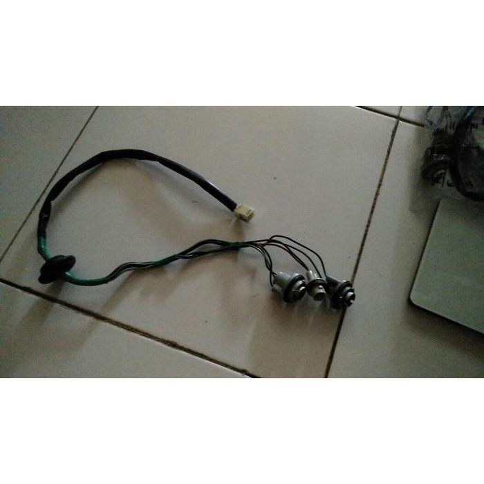 Kabel Lampu Stop - Sen - Mundur Avanza Lama ( Model Putar ) quality