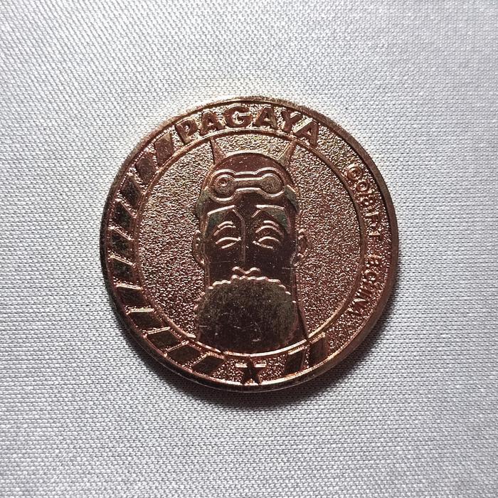 BANDAI ONE PIECE PAGAYA 10000 E BERRY COIN MEDAL KOIN DIECAST ORI