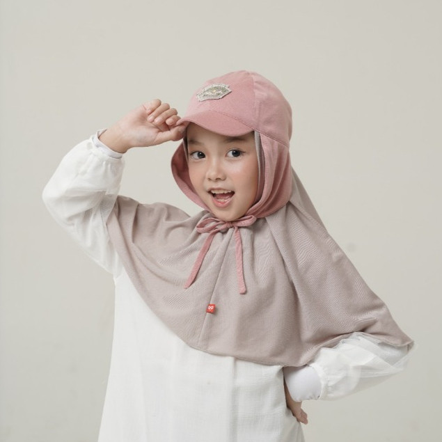 Bani Batuta - Kerudung Mireille Hijab Instan Anak Bertopi