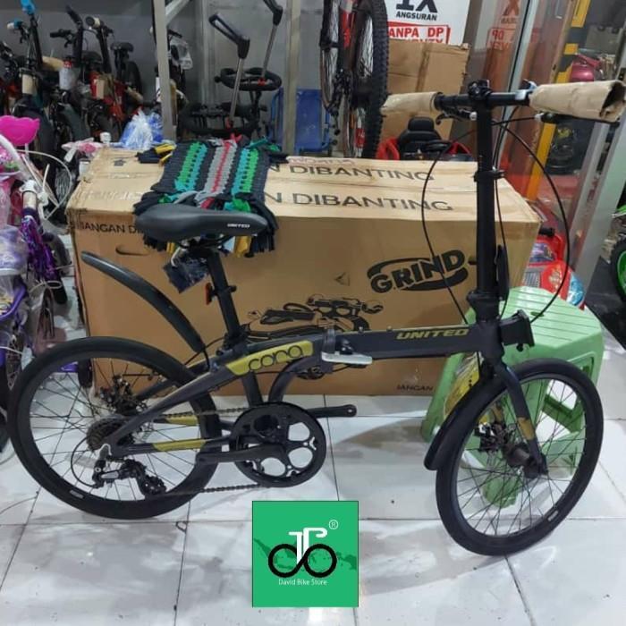 Sepeda lipat 20" United Cora TERBARU 2019 (FREE ONGKIR)