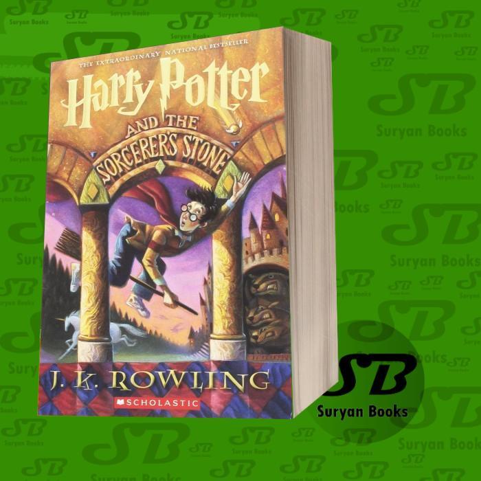 Harry Potter and the Sorcerer's Stone [Harry Potter #1] J.K. Rowling
