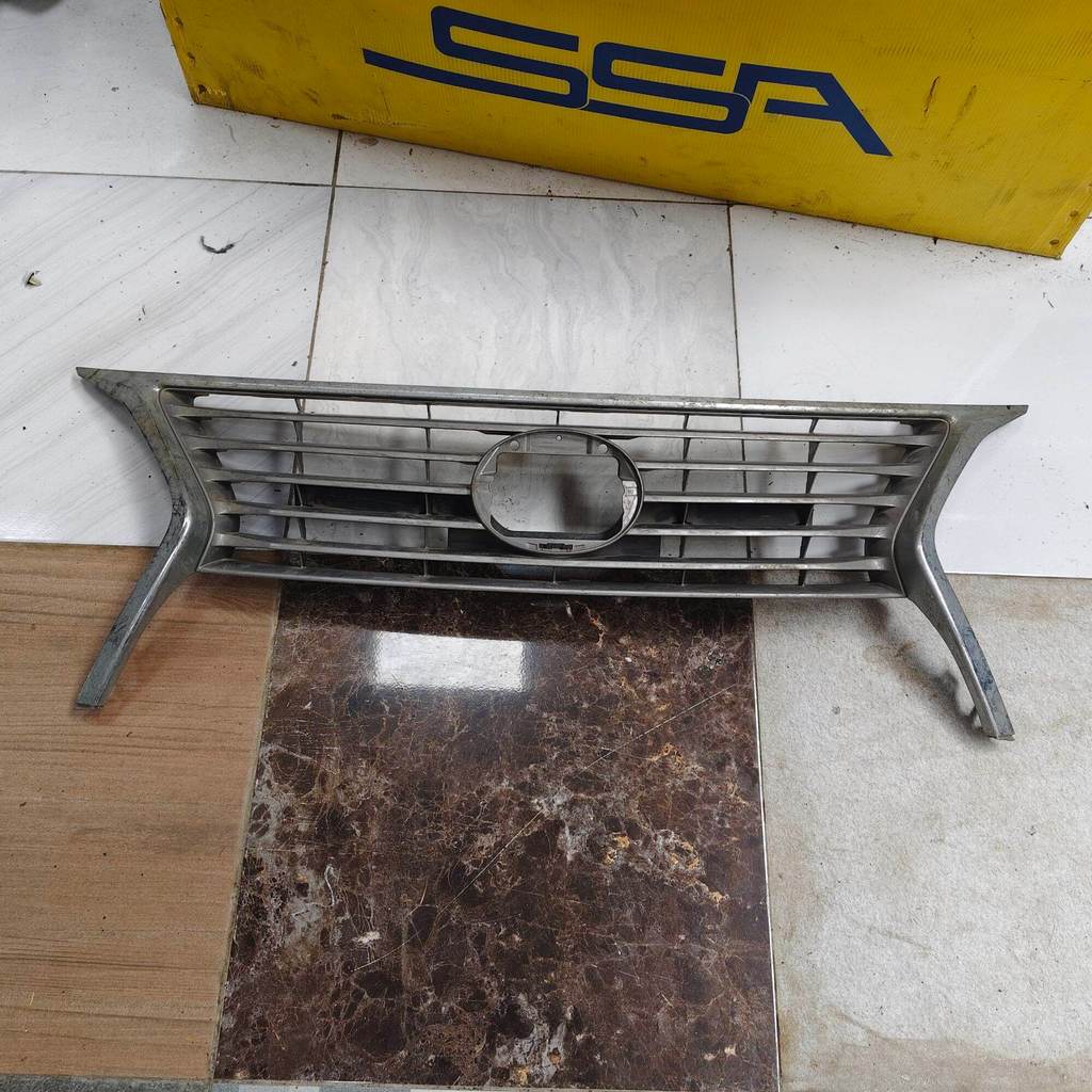 Original Grill Grille bumper Depan Lexus RX350