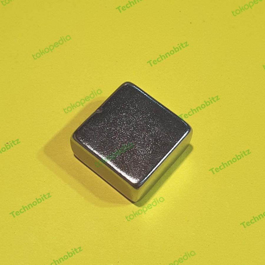 Magnet Kuat Kotak Persegi Cube Super Strong Magnet Neodymium 20x20x10mm N52 Besar