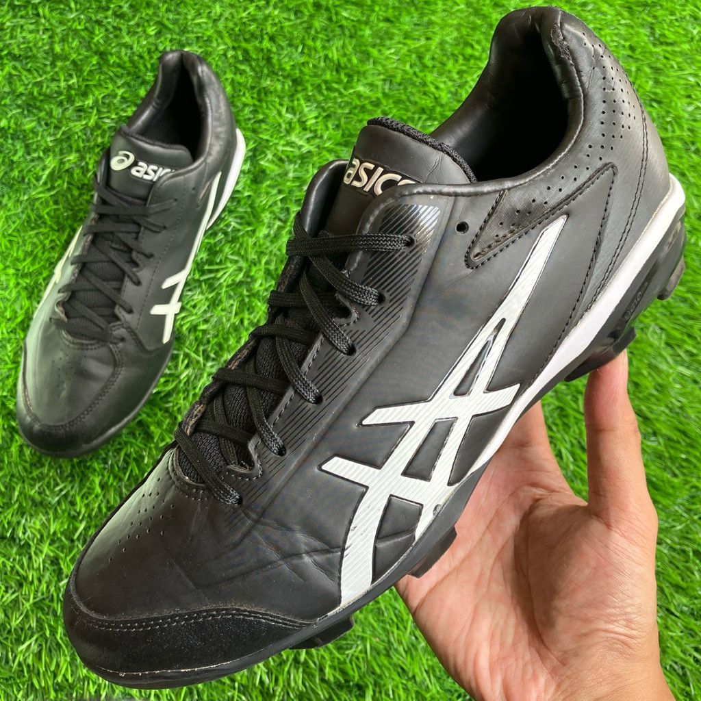 ASICS Star Shine Black Softball Baseball shoes ukuran 40,5