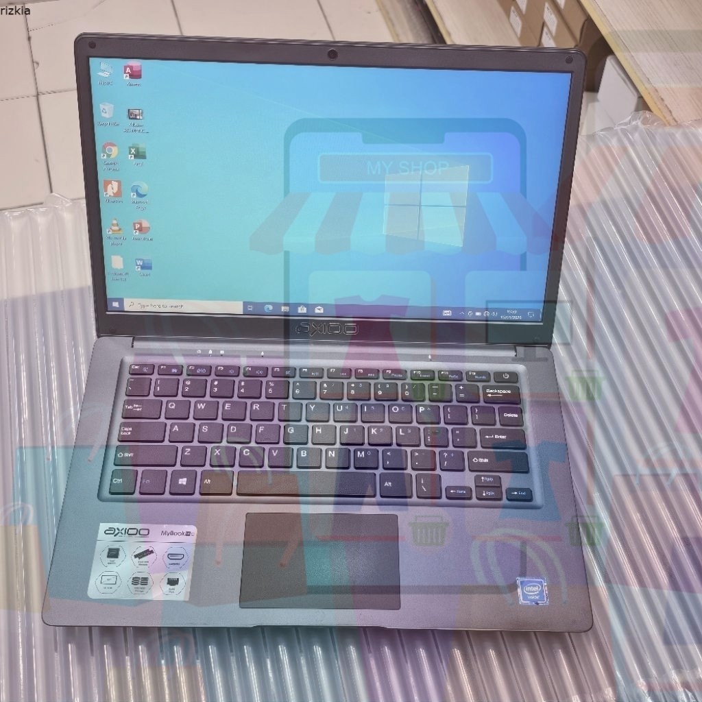 Laptop Axioo Mybook 14G RAM 8GB SSD 240GB Warna Grey Rizkia