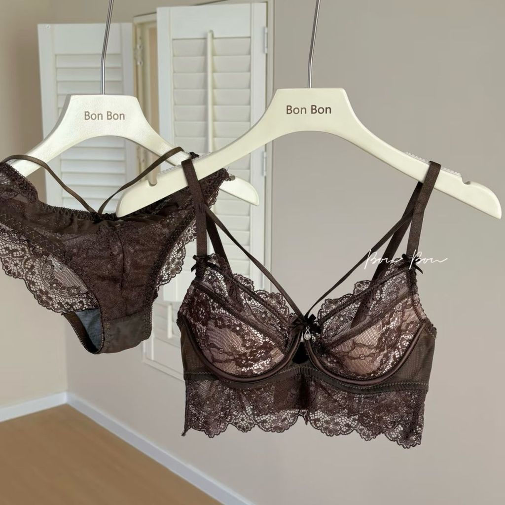 Gentle Trap COD  Pakaian dalam wanita Pure Desire French, untuk payudara besar, menawarkan penyangga