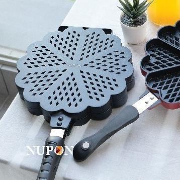 Cetakan Waffle hati bahan teflon - waffle maker NUPON -Cetakan waffle Croffle - Hitam