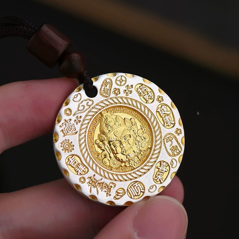 9999 sterling perak bercat emas kuning liontin Dewa Kekayaan untuk kata-kata keberuntungan pria dan 