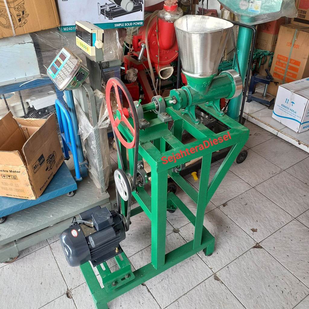 Mesin Giling Daging& kacang+Dinamo Listrik Siap Pakai