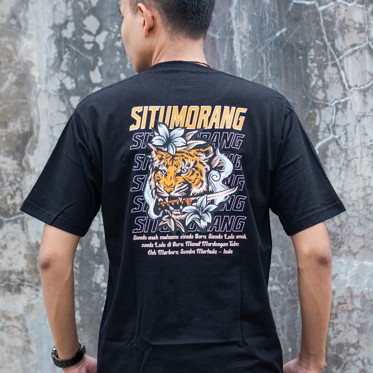[HOT] SITUMORANG Premium T-shirt Situmorang Kaos Batak Onanzoe Lengan Pendek Crew Neck Bahan Katun