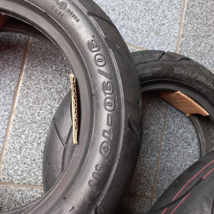 Ban Luar Motor listrik Q1, NewQ1