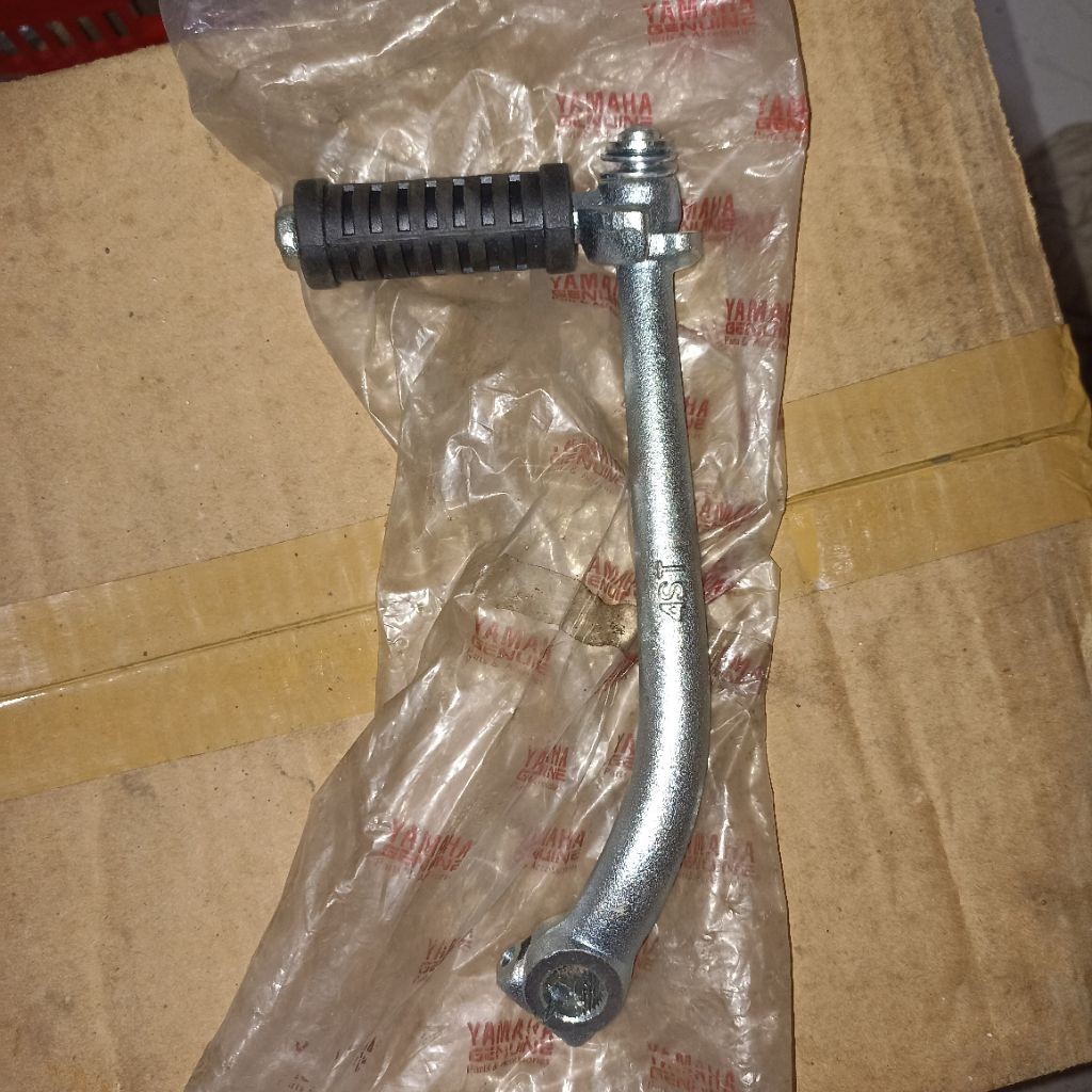 engkol starter selahan kick crank assy 4ST Yamaha Vega R lama crypton Original