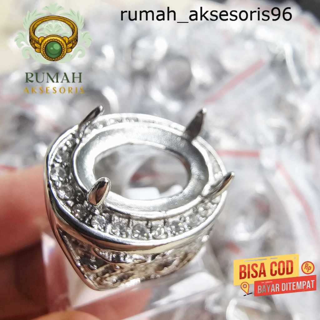 rumah_aksesoris. Emban Ring Cincin Batu Akik Titanium ukuran sekitar 12x15 mm / 13x16mm Cangkang Cin