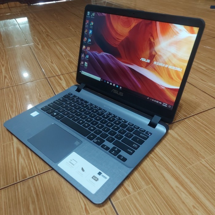 Laptop Asus Vivobook 14 A407U Core i3 - 7020U Gen 7th