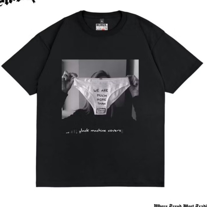 COD - KAOS 17+ SEXY UNDERWE4R CD / VINTAGE T-SHIRT Bahan Cotton Combed 30s Kaos Pria-Wanita Unisex B