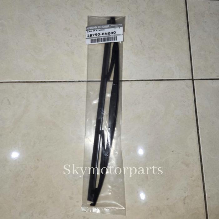 Wiper belakang Nissan March