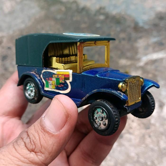 diecast vintage skala 1:43an ban karet diecast loose diecast jadul bahan plastik
