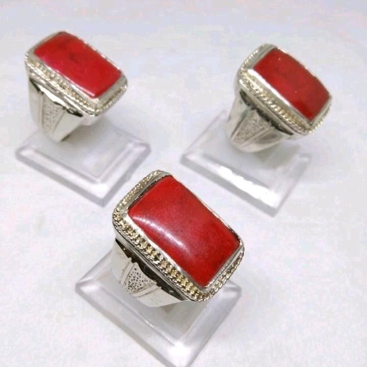 Cincin batu red marjan coral kotak / rindu akik