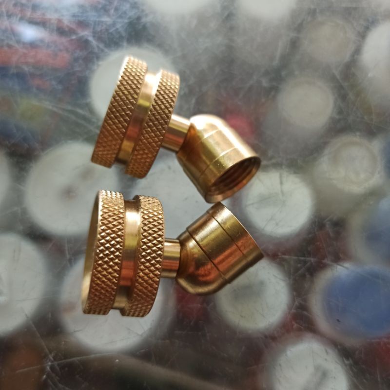 NOZZLE SPRAYER KUNINGAN LUBANG 4 BENGKOK HIU / NOSEL SPRAYER  / SEPUYER LUBANG 4 BENGKOK HIU