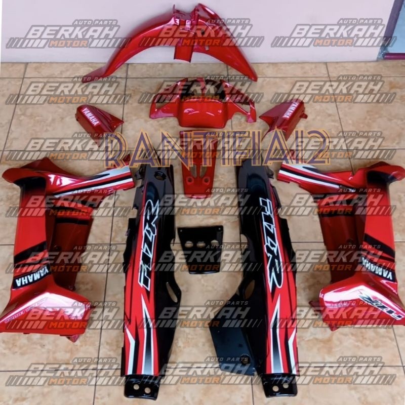 Cover Bodi Fizr Full Set Bodi Yamaha Fizr Hitam Merah Marun