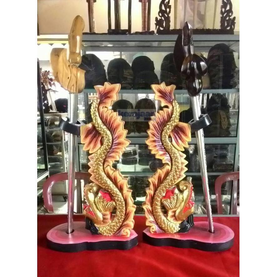 Jagrak pusaka Ukir Naga Sungging