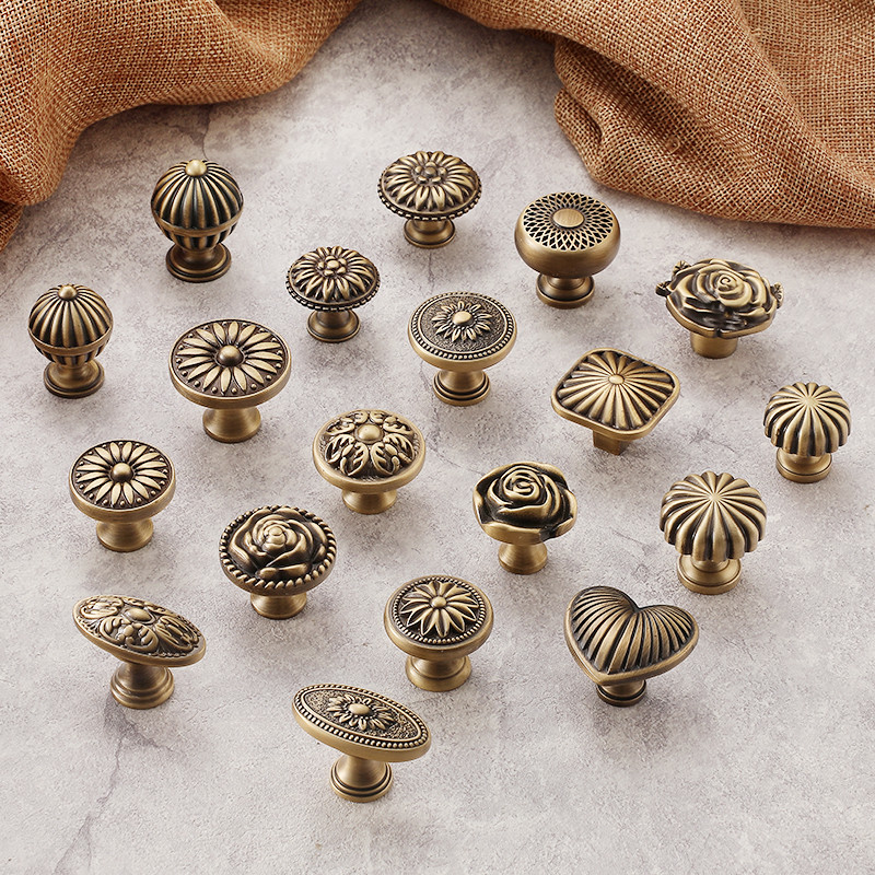 Gagang pintu lemari Prancis bundar antik berwarna kuning perunggu Amerika, gagang lemari antik Eropa