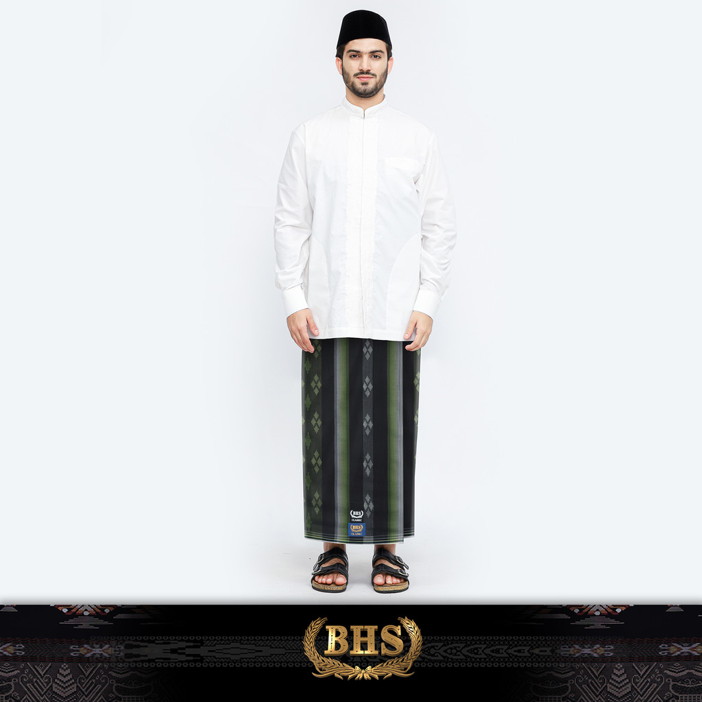 Sarung BHS Classic Gold Motif C44 DKA SJ Hitam Hijau