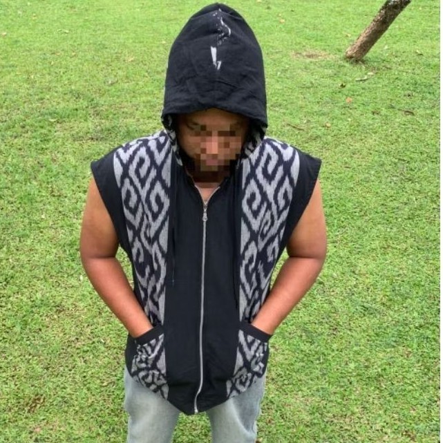 Ponco Hoodie Outer Jaket Tenun Songket Etnik Toraja Bali Lombok Unisex