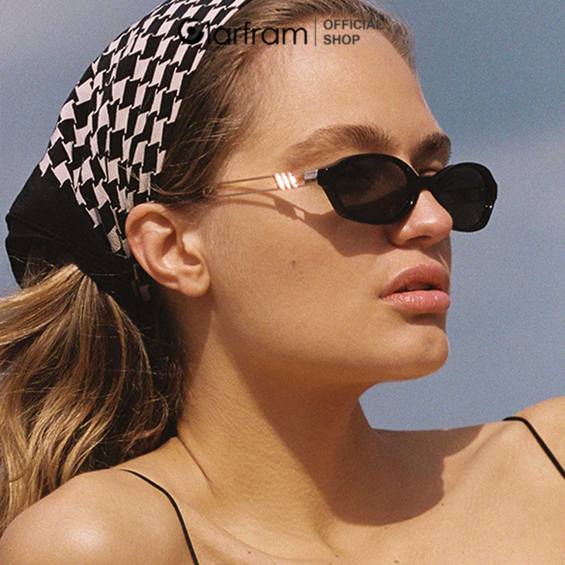 Clarfram Kacamata Cat Eye Bingkai Kecil Wanita Retro Kacamata Hitam Trendi