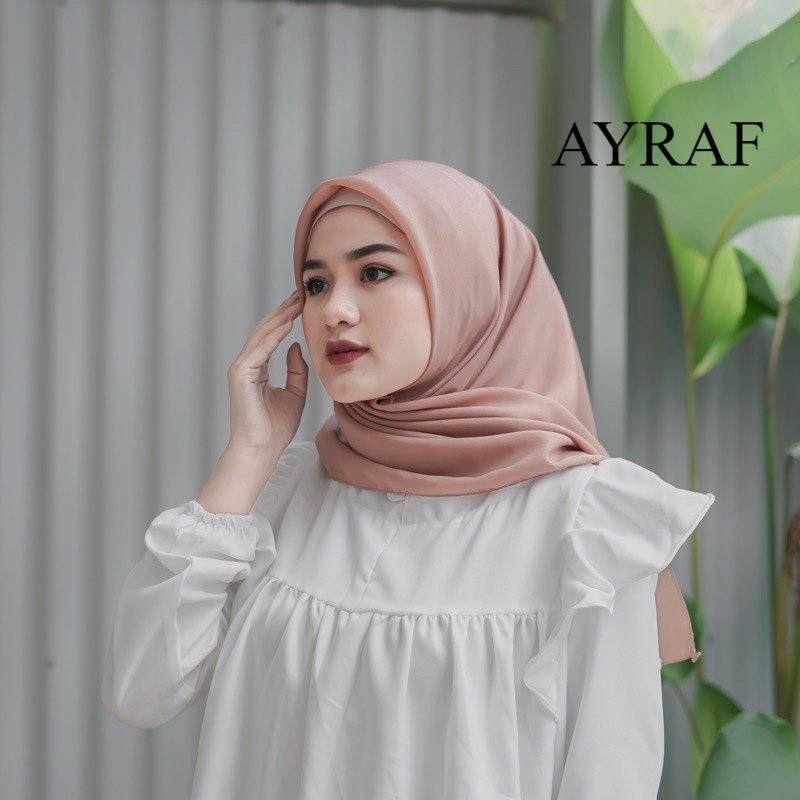 hijab segiempat bella square bahan pollycotton size 110x110/hijab kerudung bella square warna coklat