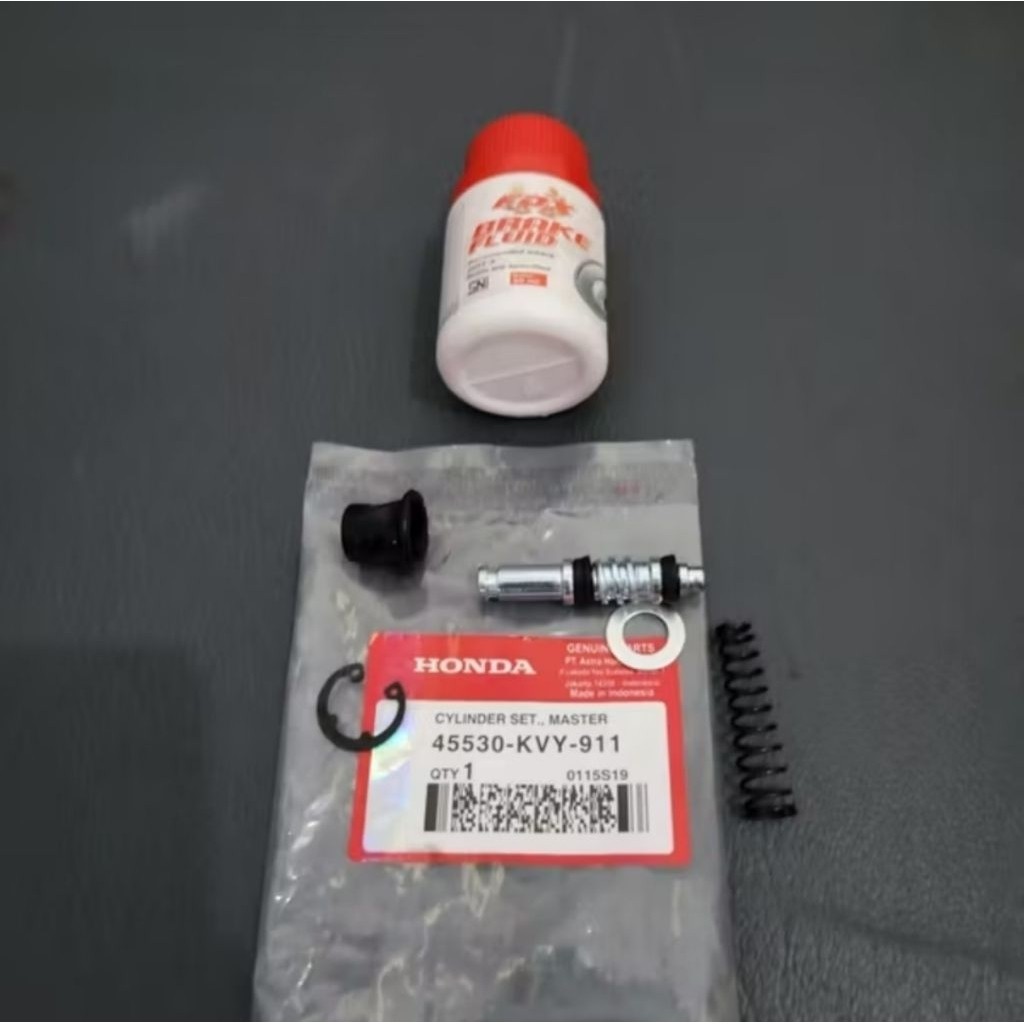 PAKET SEAL MASTER REM + MINYAK REM BEAT FI POP ESP - KVY