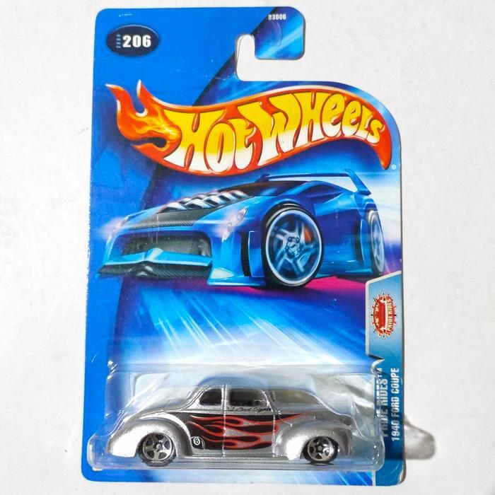 Mainan Hot Wheels 1940 40 Ford Coupe silver 2005