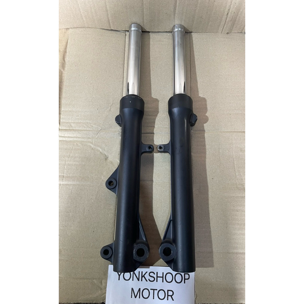 Shocbreaker shock depan Honda BLADE 110 Blade lama code kwb original
