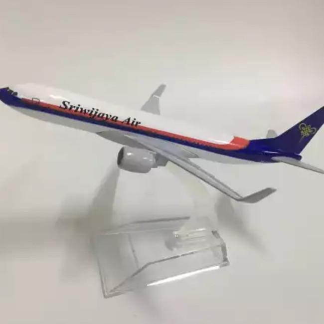Miniatur Pesawat Sriwijaya Air Type 737 Diecast Hadiah Diecast Hadiah - Sriwijaya Air