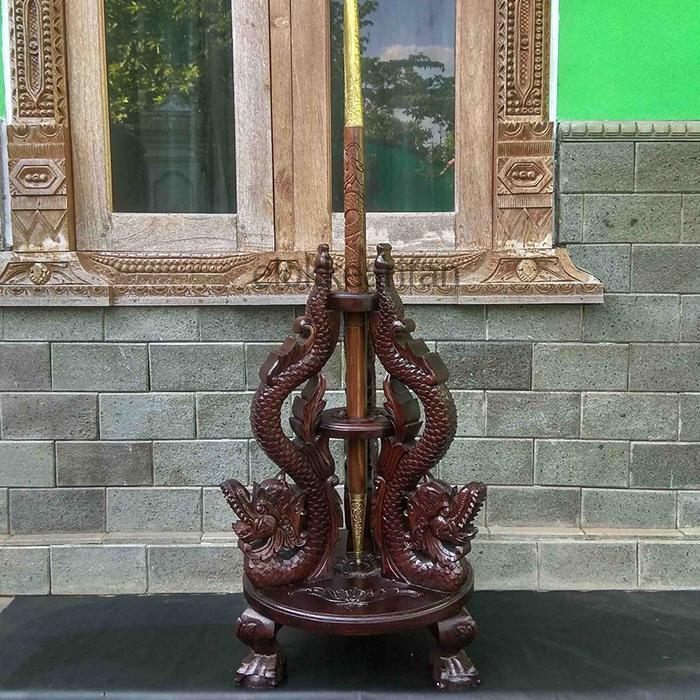 Jagrak Stand Tempat Pajangan Tombak Pusaka EK32432