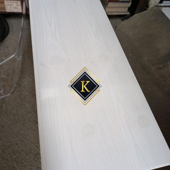 Promo PLAFON PVC PREMIUM PUTIH SERAT KAYU GLOSY PANJANG 6 METER KODE CPHF - 1 951 8MM GYPSUM APLUS A