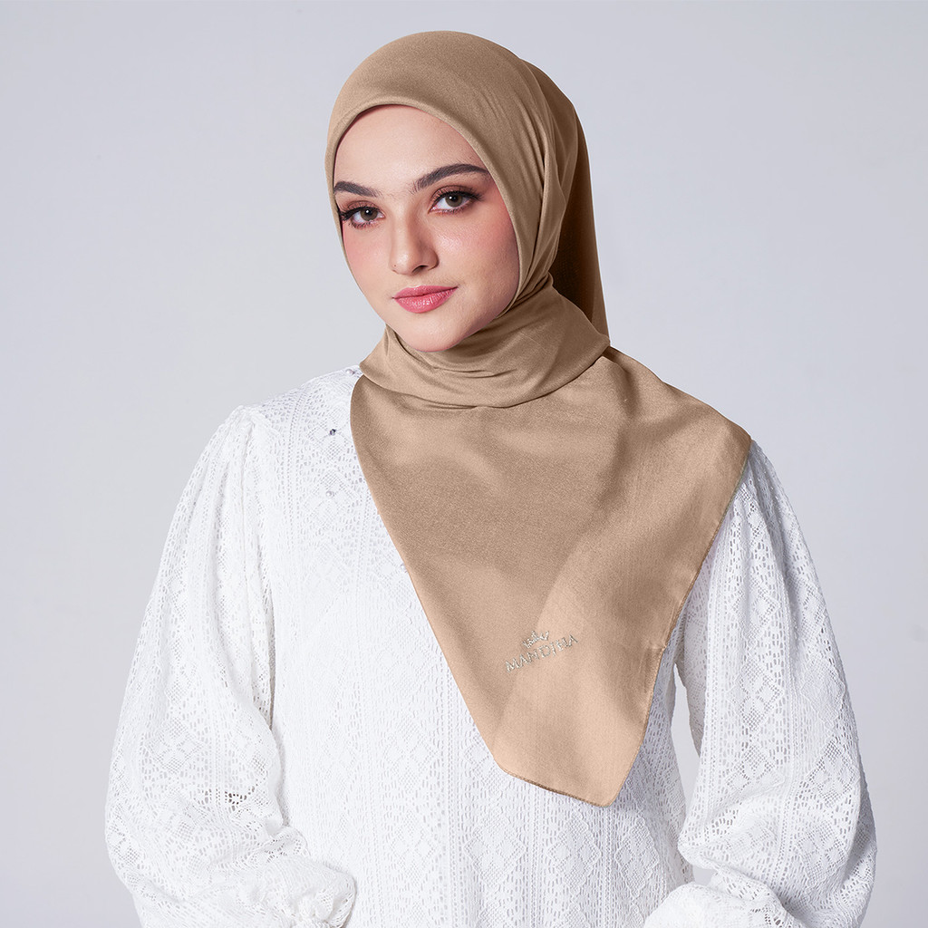 MANDJHA Essential Pebble 130 Scarf By IVAN GUNAWAN - Jilbab Hijab Segi Empat Polos ORIGINAL MANDJHA